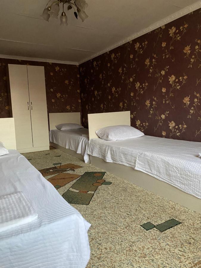 Vip Hostel Turkistan Екстериор снимка